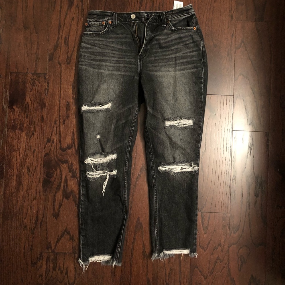 Abercrombie and Fitch Annie Girlfriend Jean size 6